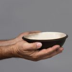 Рамадан учит нас помогать нуждающимся